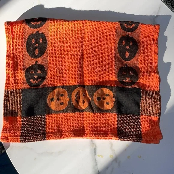 Halloween Kitchen Towel - large waffle weave kitchen towel with hanging loop - Picture 2 of 4